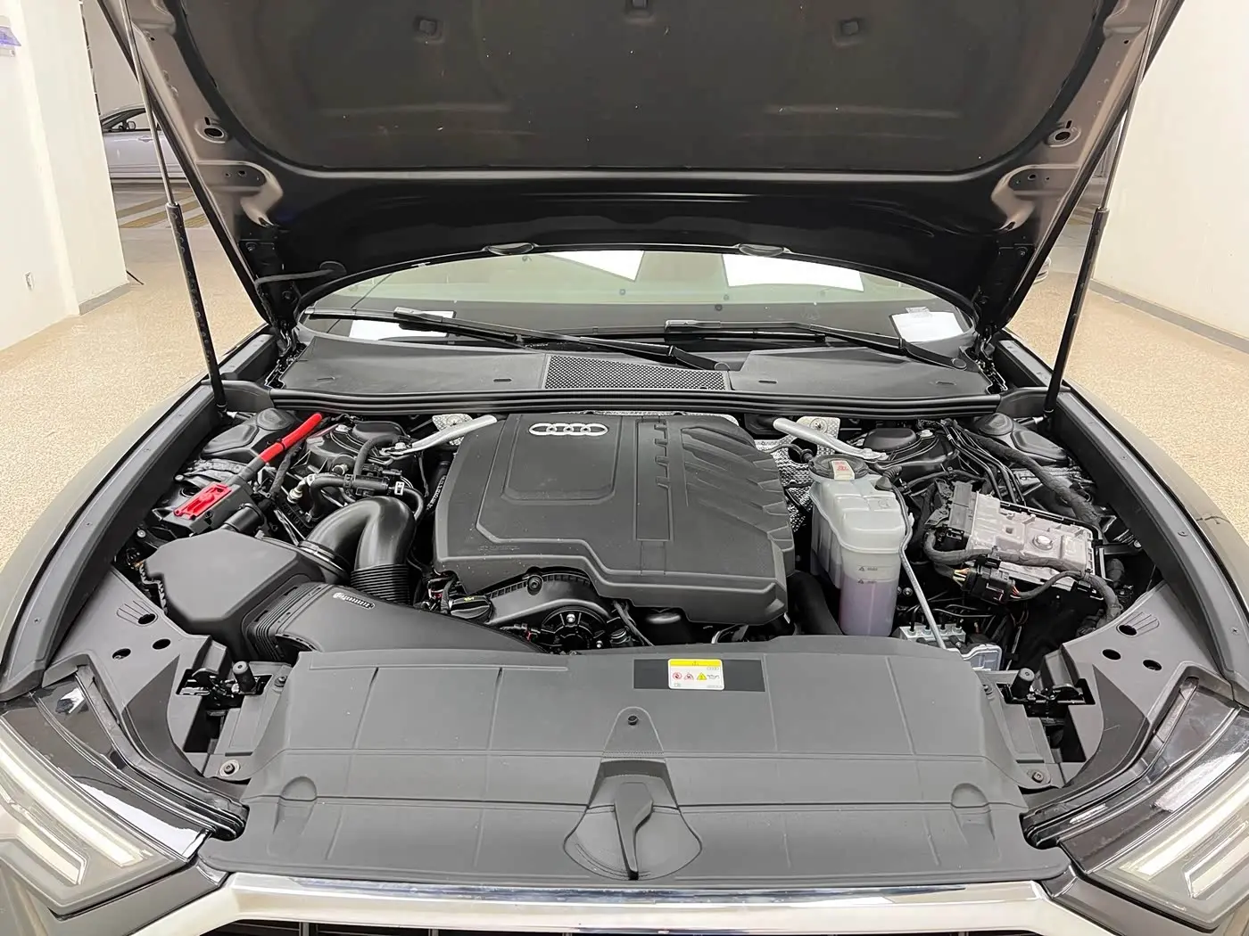 Audi A6L 2025 — Photo 19/20