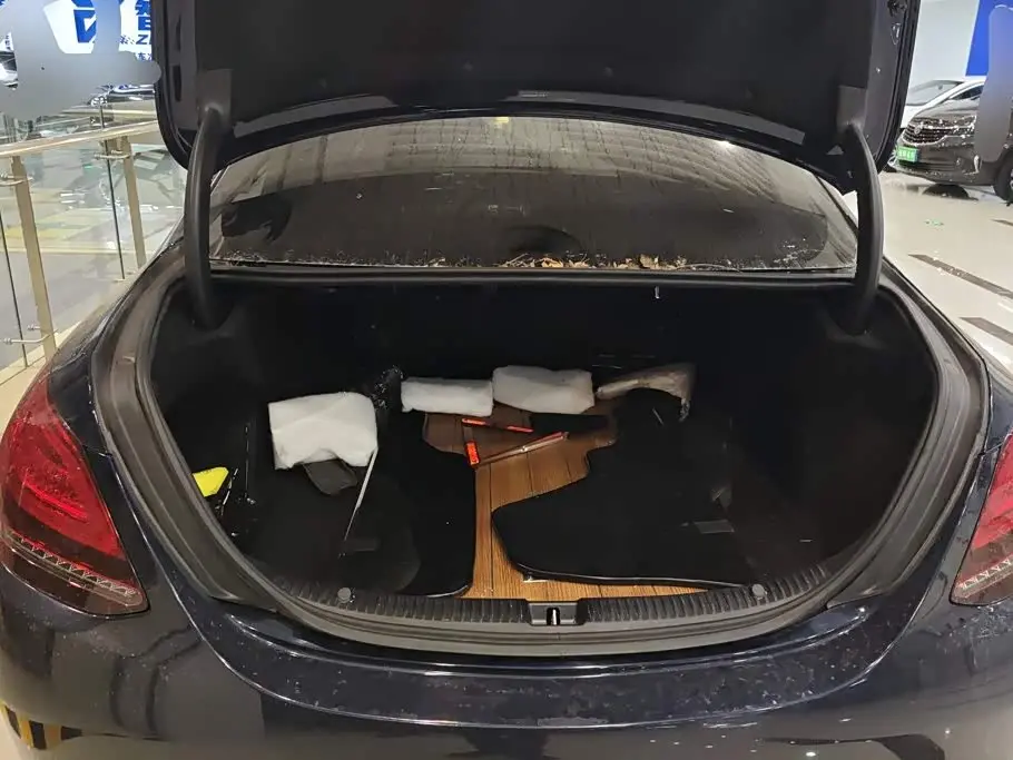 Mercedes-Benz C-Class 2019 — Şəkil 4/16