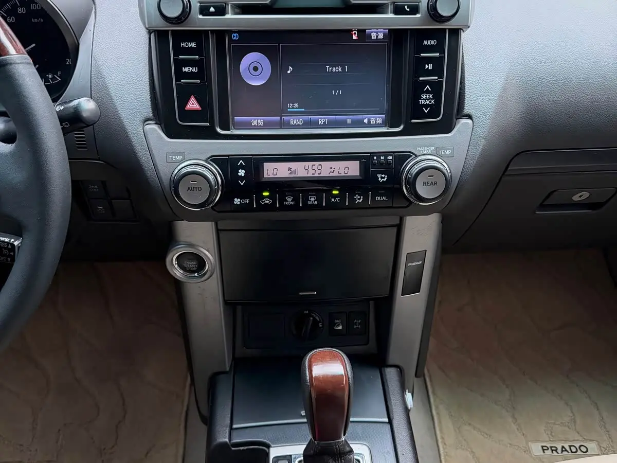 Toyota Prado 2012 — Şəkil 18/18
