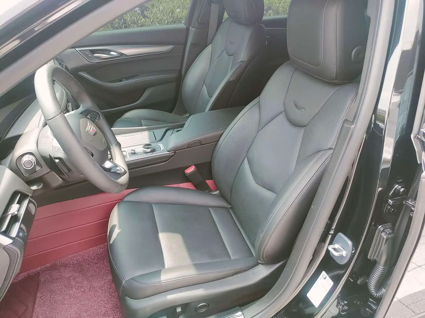 Cadillac CT5 2024 — Photo 19/20