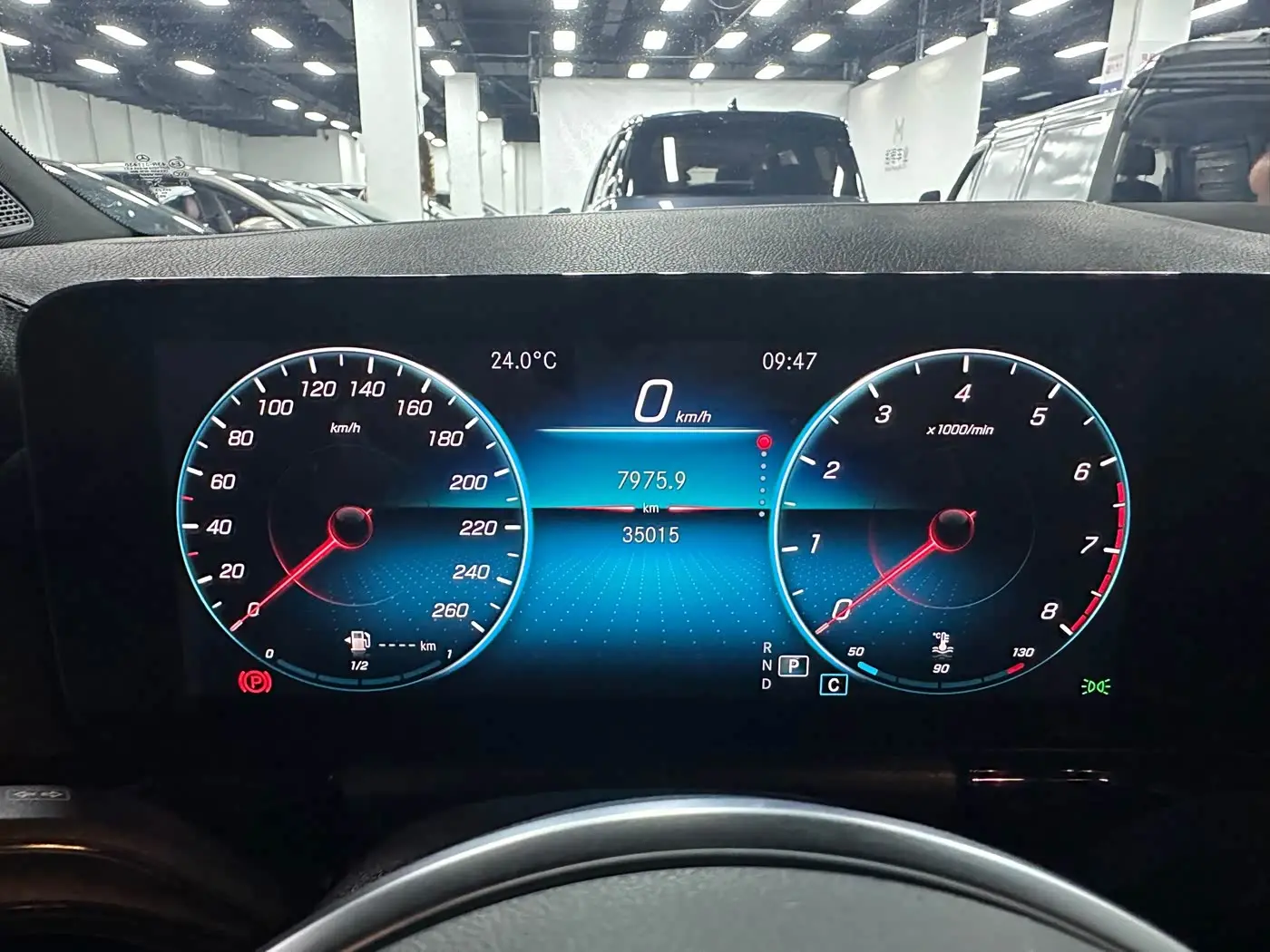 Mercedes-Benz GLA 2022 — Photo 14/20