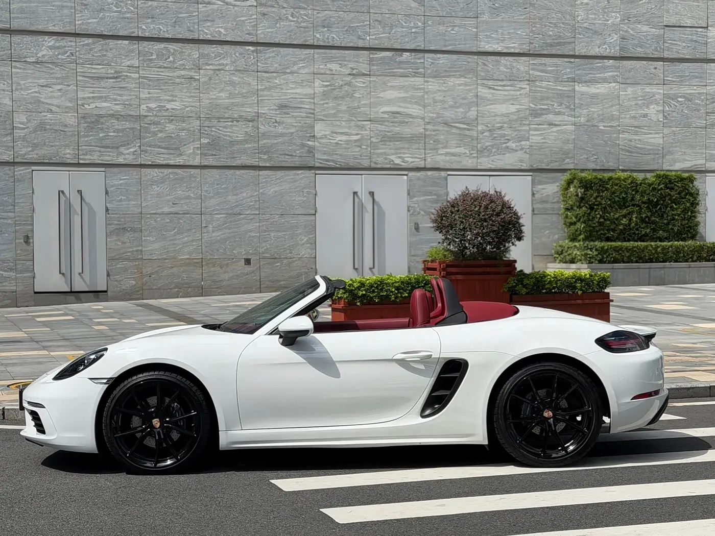 Porsche 718 2018 — Photo 4/14