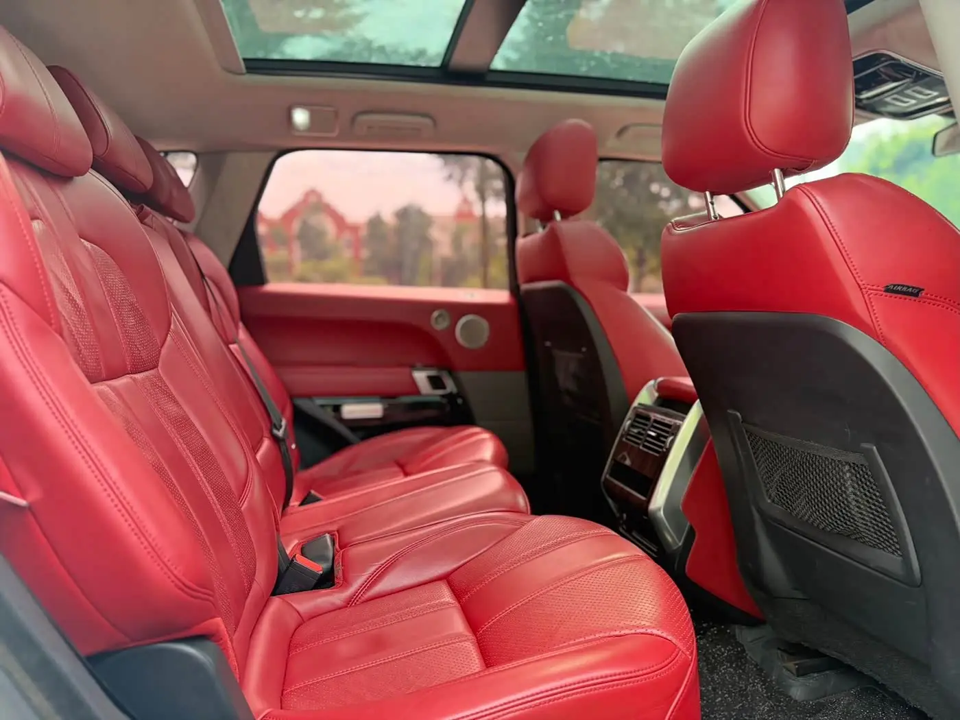 Land Rover Range Rover Sport 2018 — Фото 12/19