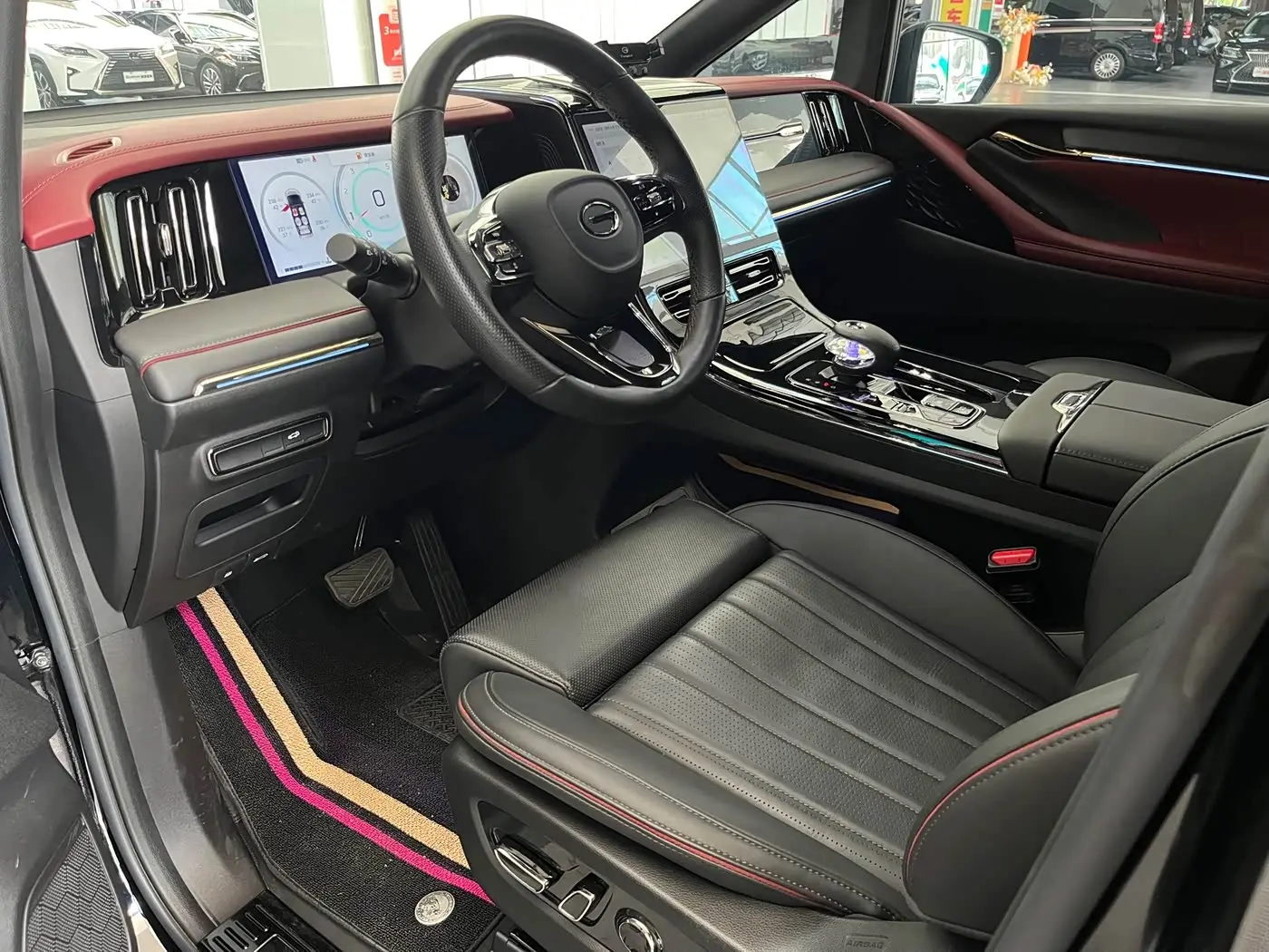 GAC Trumpchi Trumpchi M8 2024 — Фото 10/20