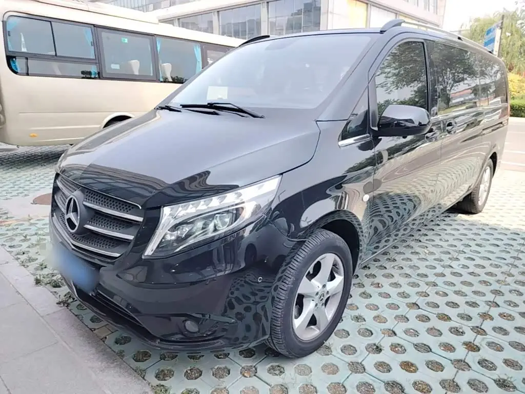 Mercedes-Benz Vito 2021 — Photo 1/19