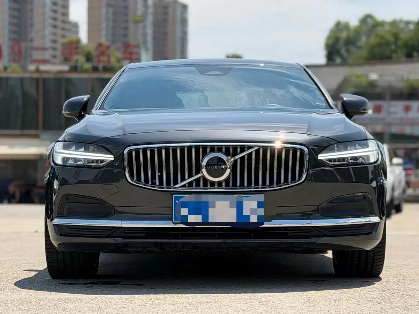 Volvo S90 2024 — Фото 2/9