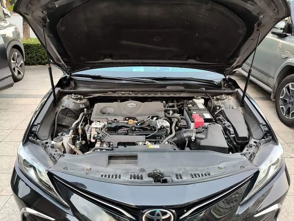 Toyota Camry 2022 — Фото 16/20