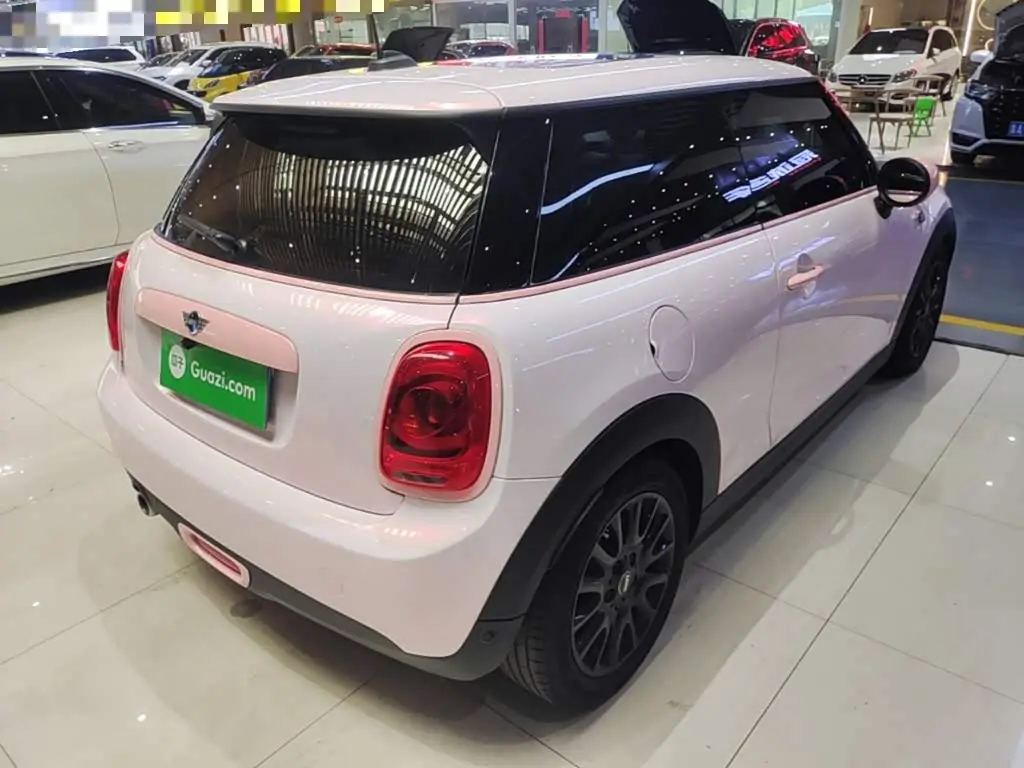 MINI MINI 2020 — Photo 7/20