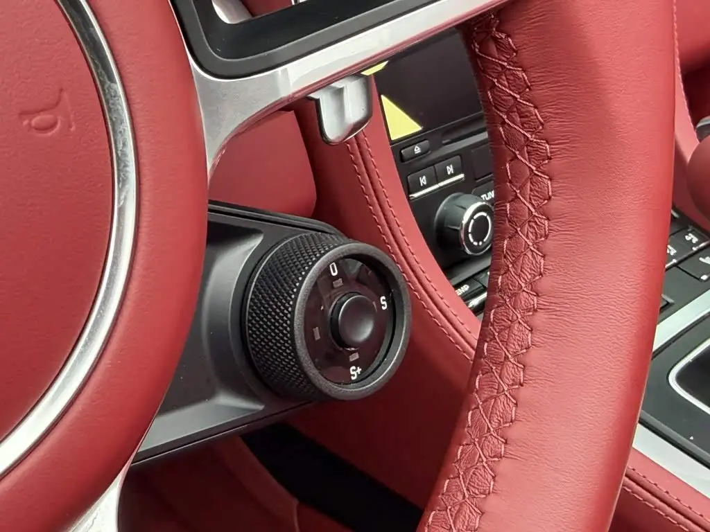 Porsche 718 2023 — Photo 16/19