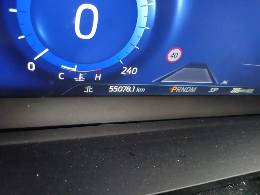 Ford Explorer 2020 — Photo 5/20