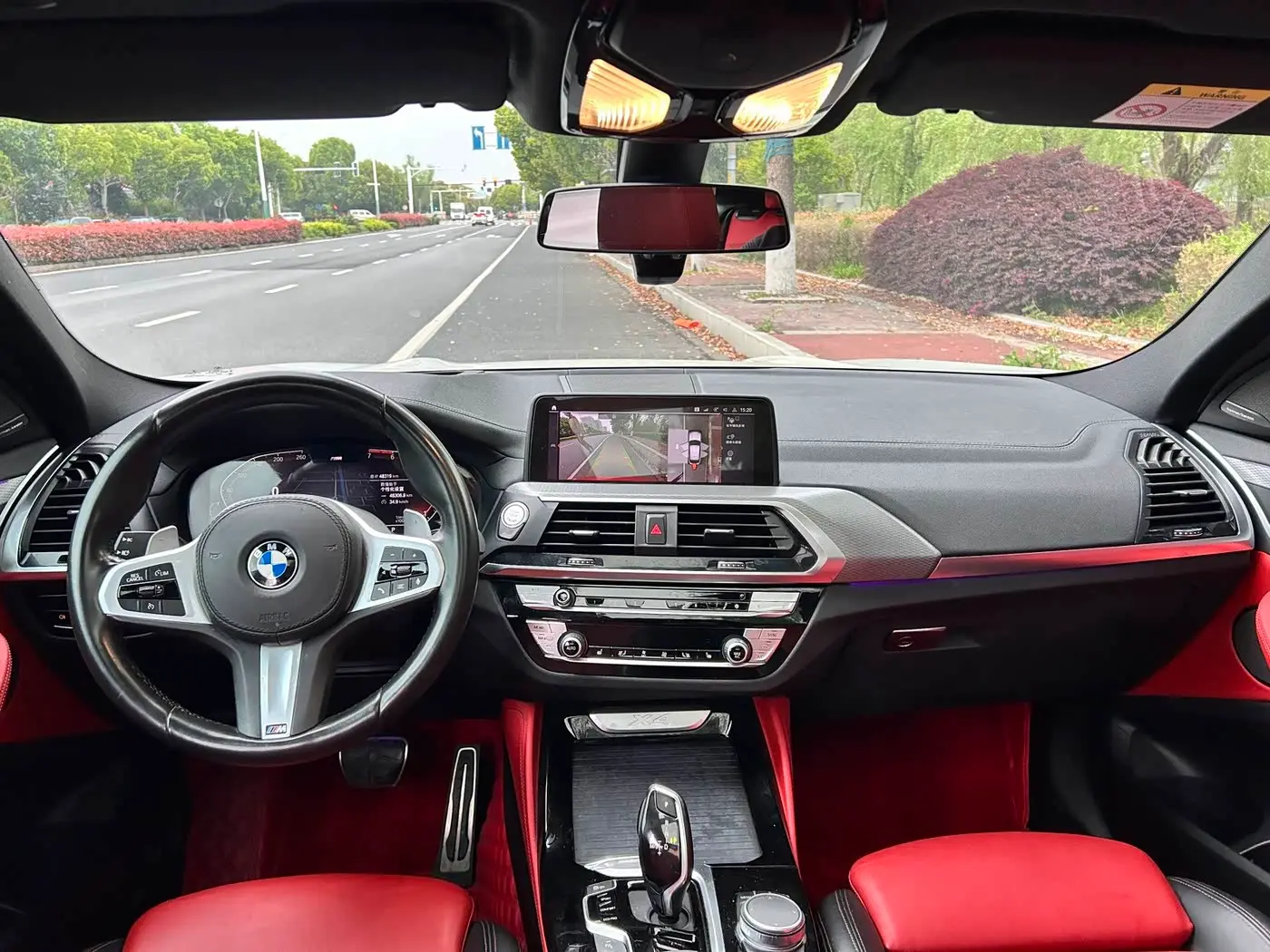 BMW X4 2021 — Фото 14/18