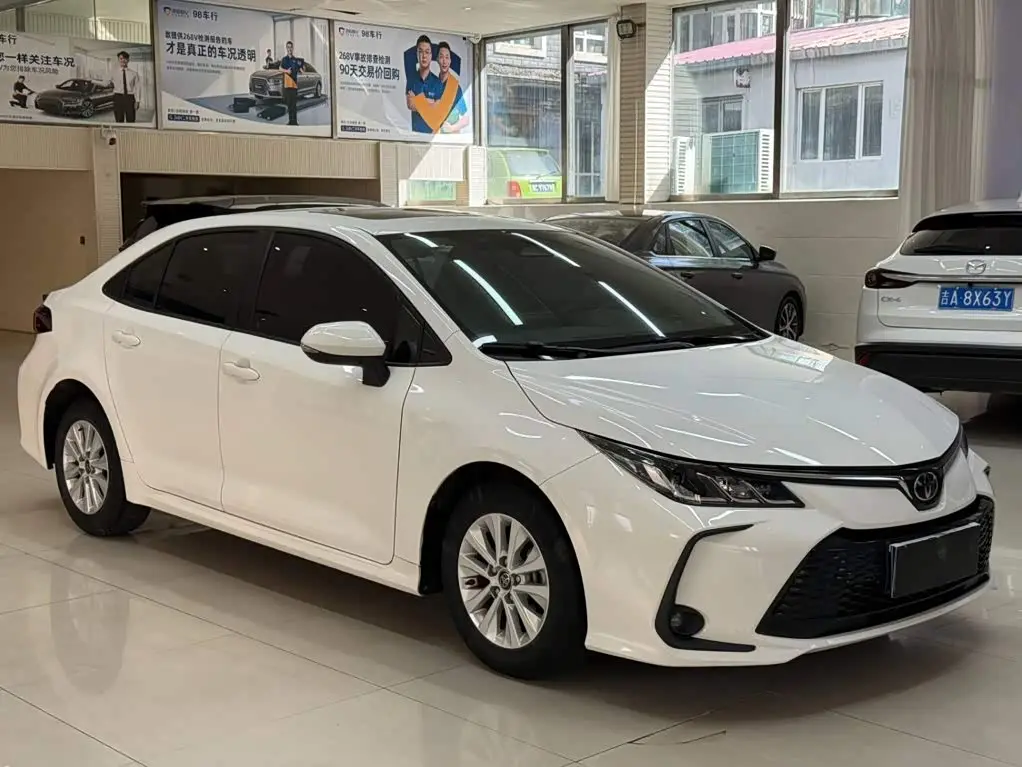 Toyota Corolla 2023 — Фото 3/20