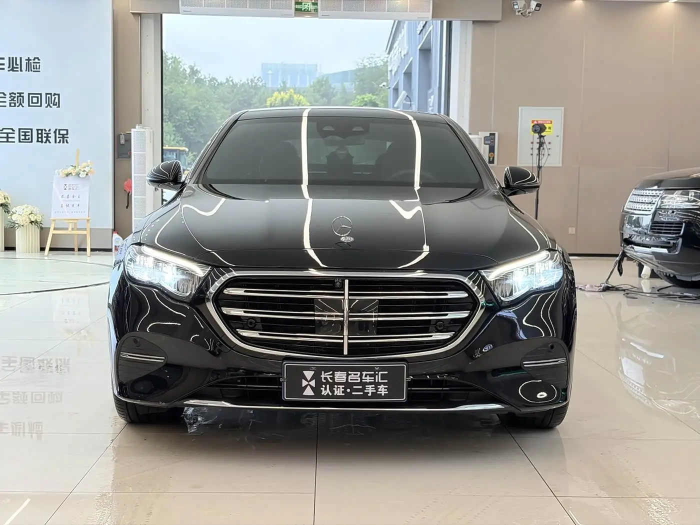 Mercedes-Benz E-Class 2025 — Фото 2/20