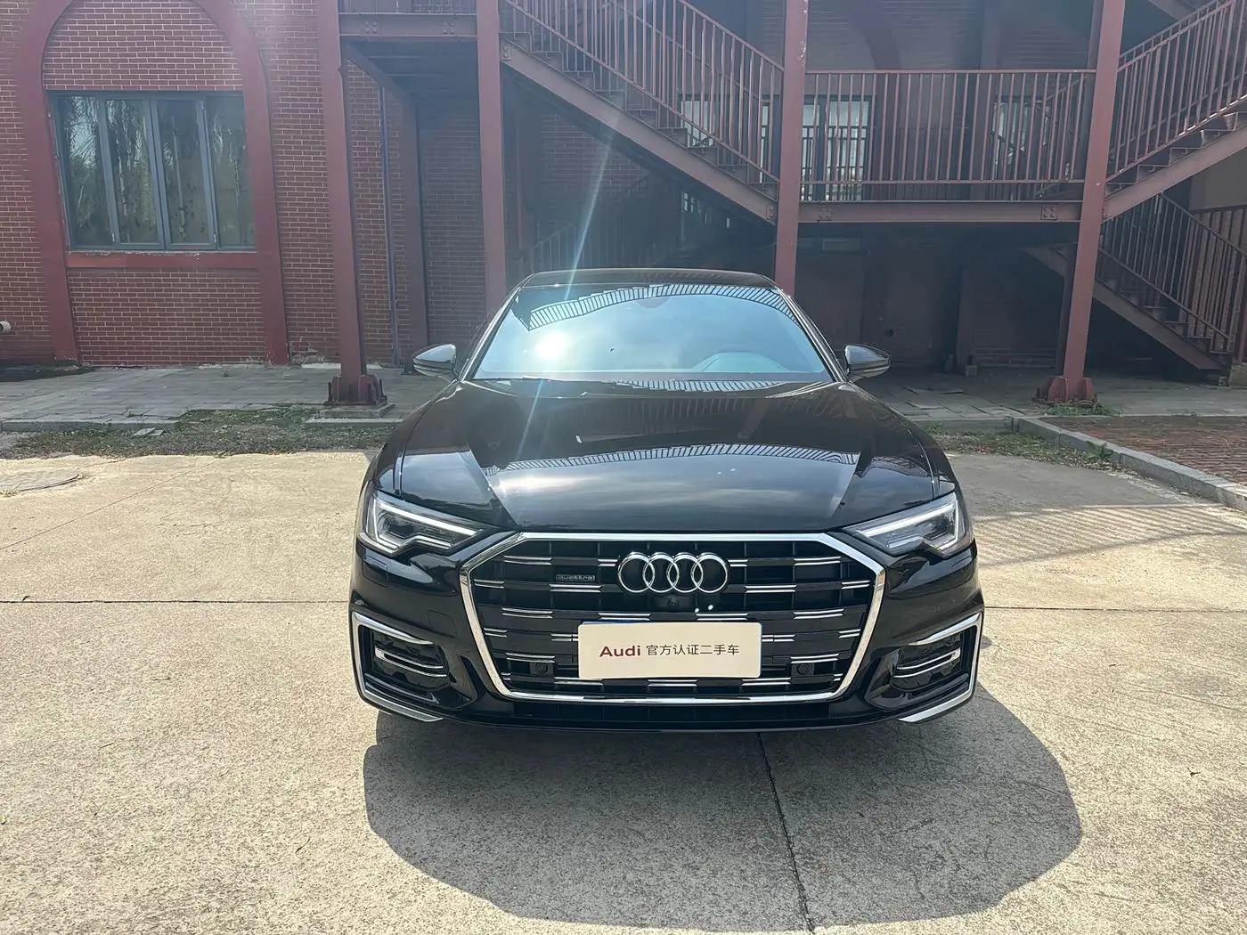 Audi A6L 2026 — Photo 2/16