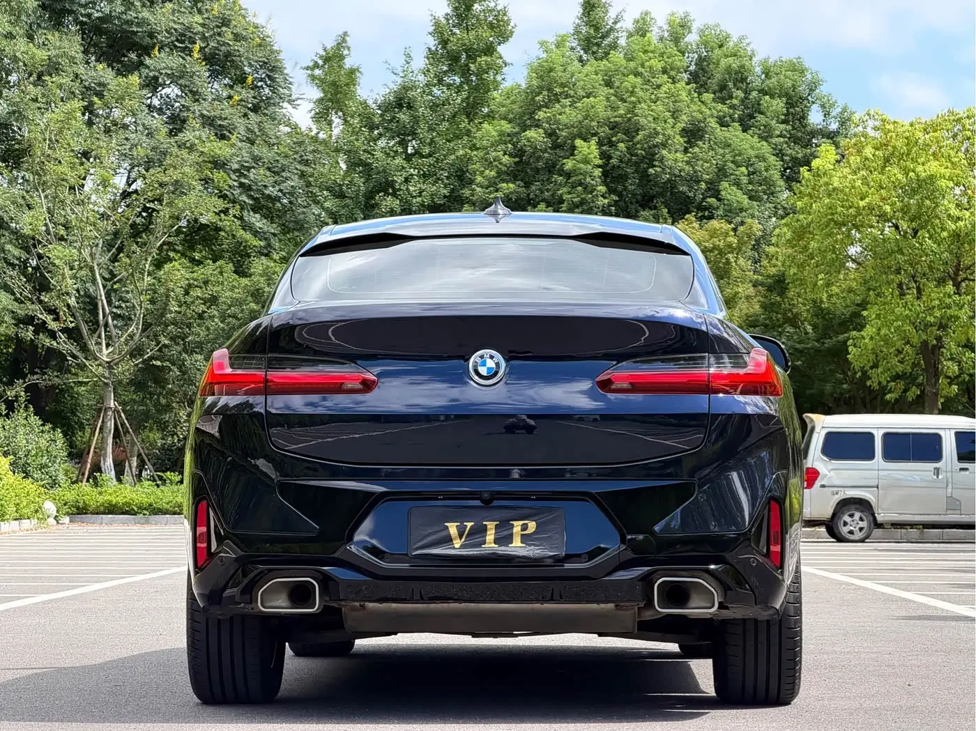 BMW X4 2023 — Фото 4/20