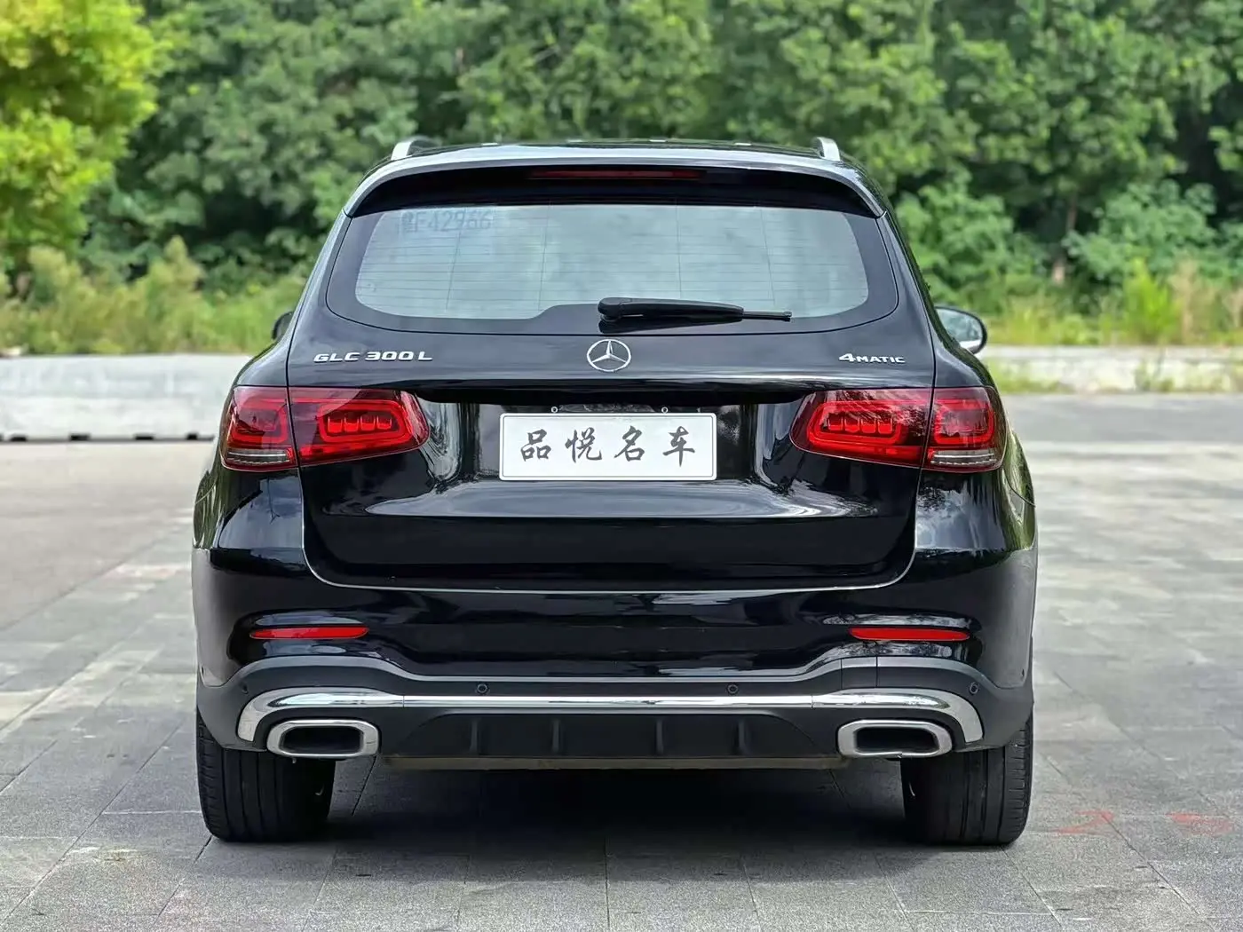 Mercedes-Benz GLC 2023 — Фото 8/9