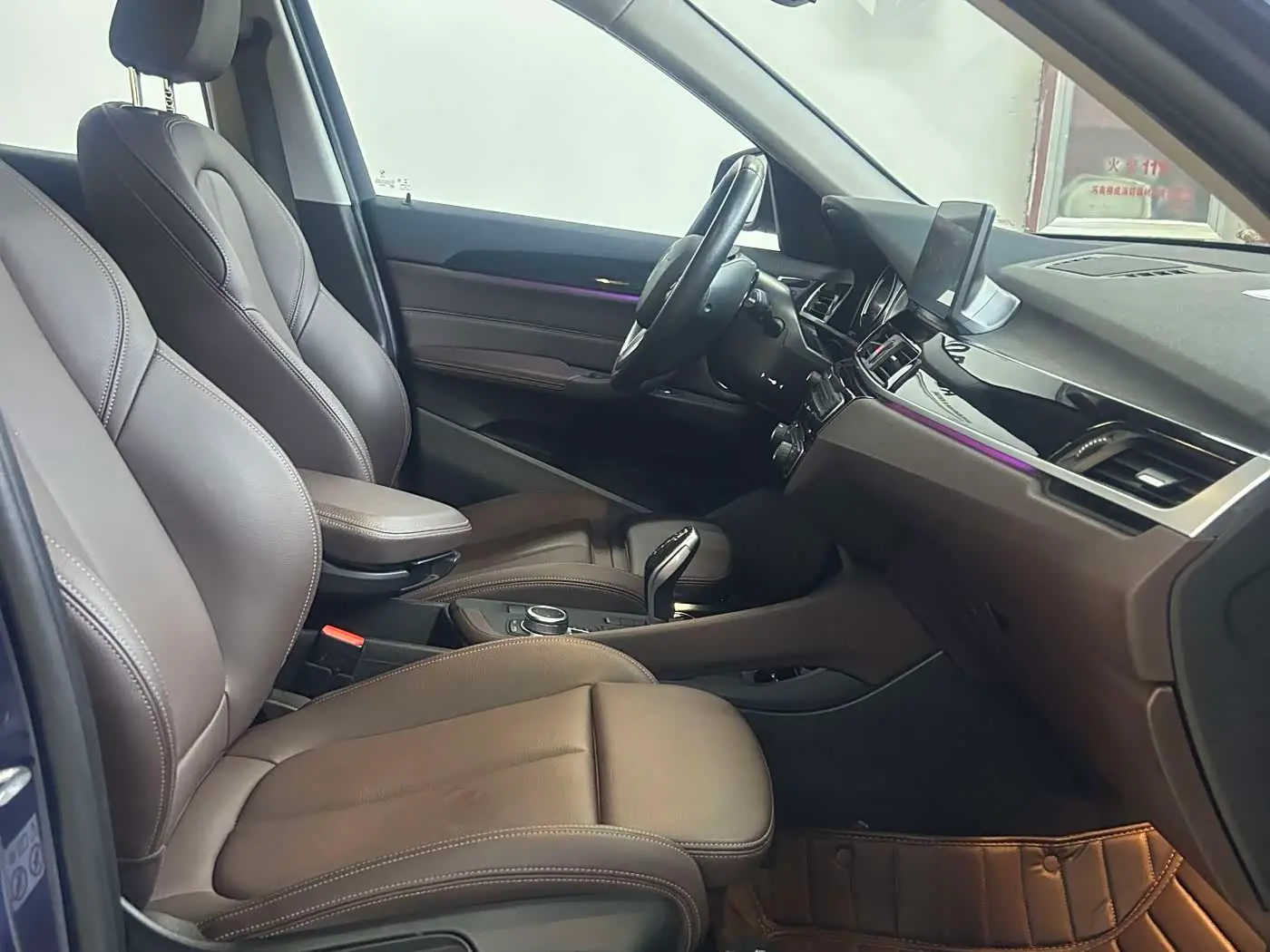 BMW X1 2022 — Photo 10/17