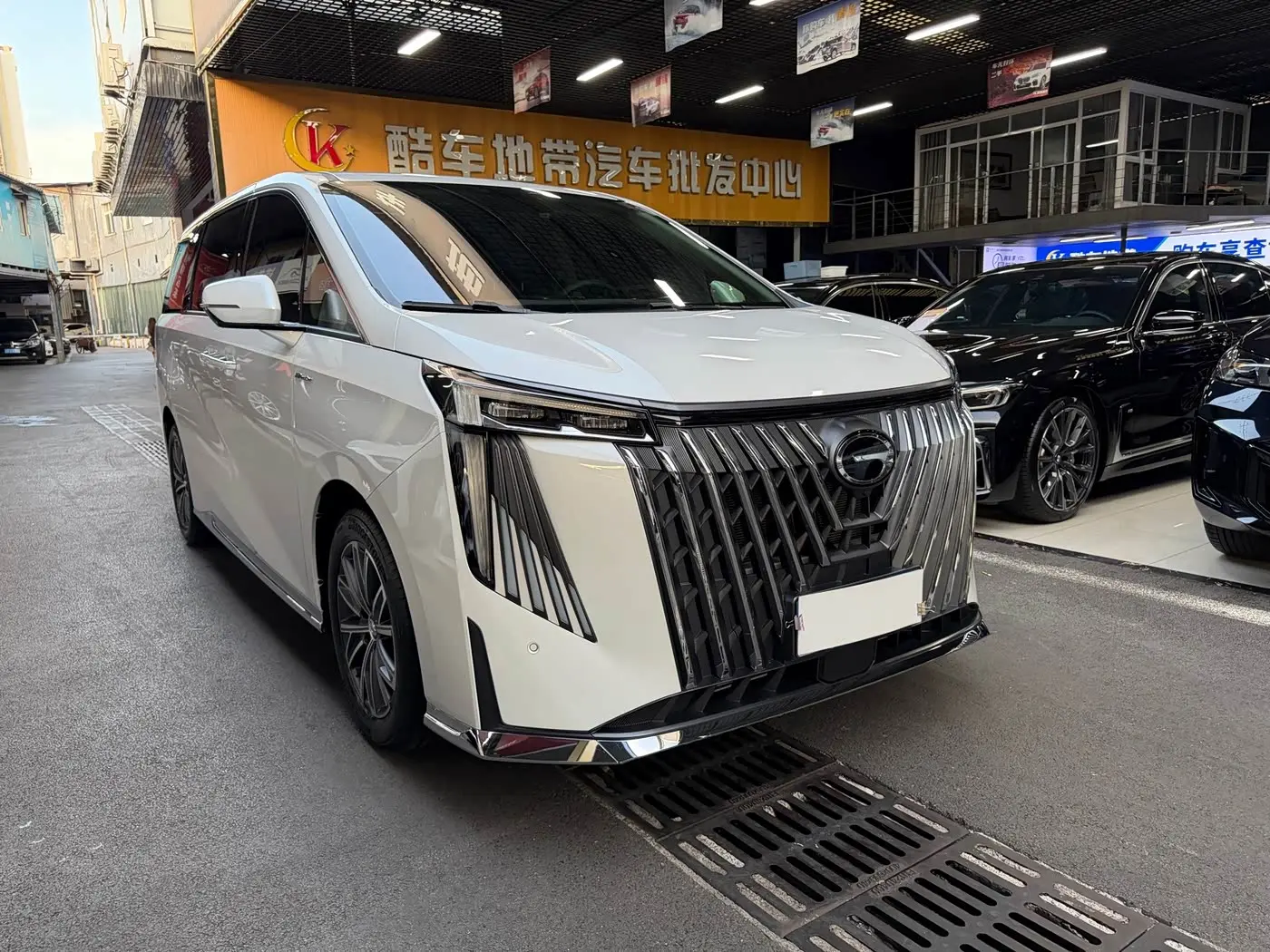 GAC Trumpchi Trumpchi M8 2026 — Photo 3/20