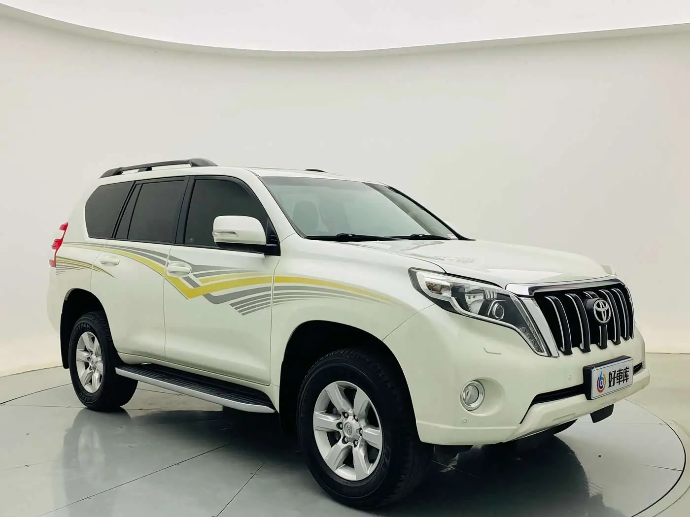 Toyota Prado 2017 — ფოტო 3/17