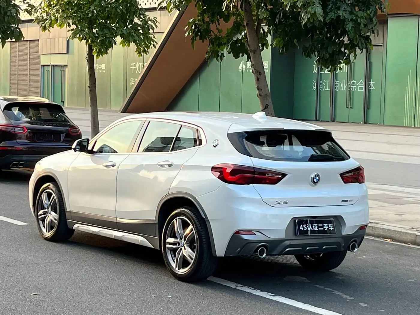 BMW X2 2020 — Фото 4/20