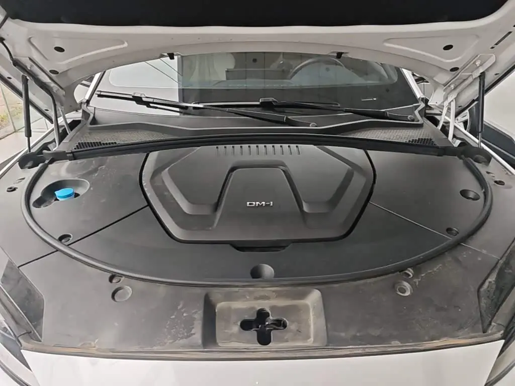 BYD Song PLUS PHEV 2024 — Photo 20/20
