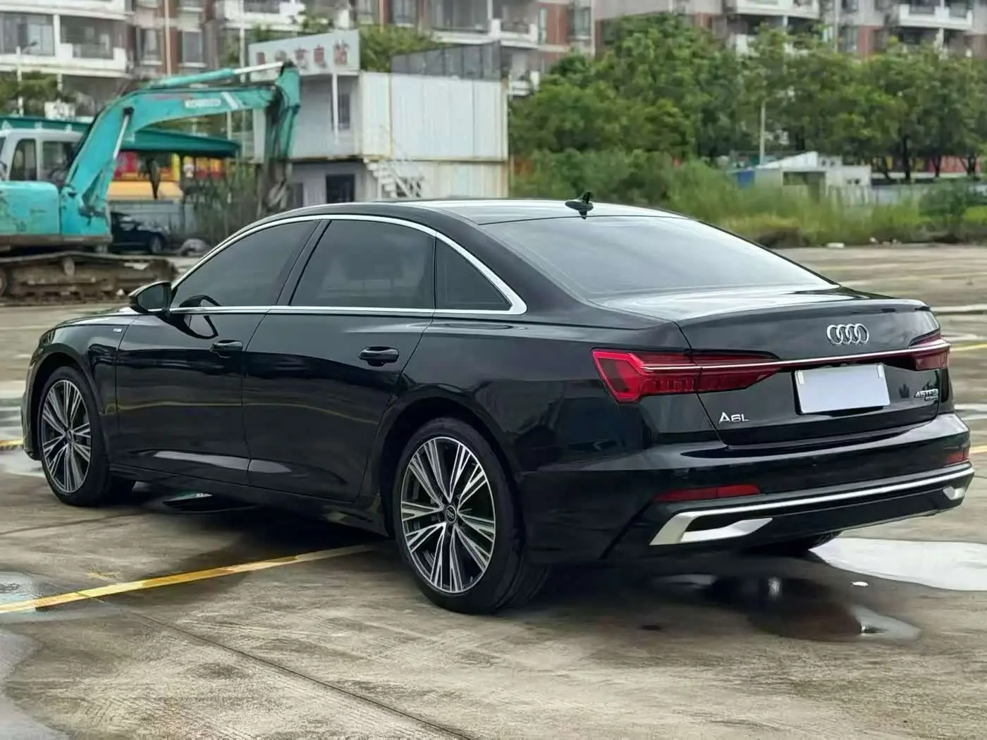 Audi A6L 2023 — Photo 7/9