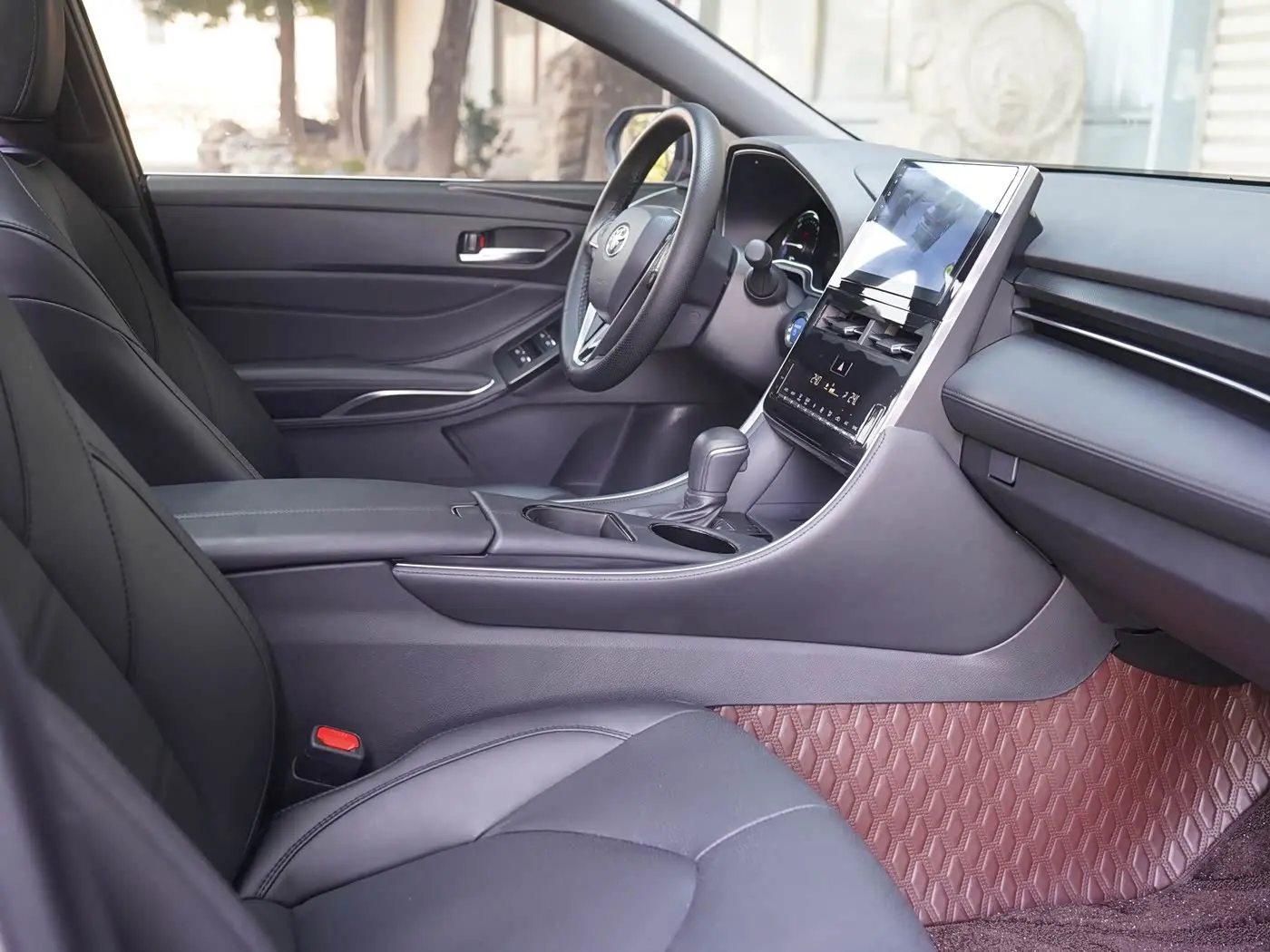 Toyota Avalon 2024 — Photo 14/20