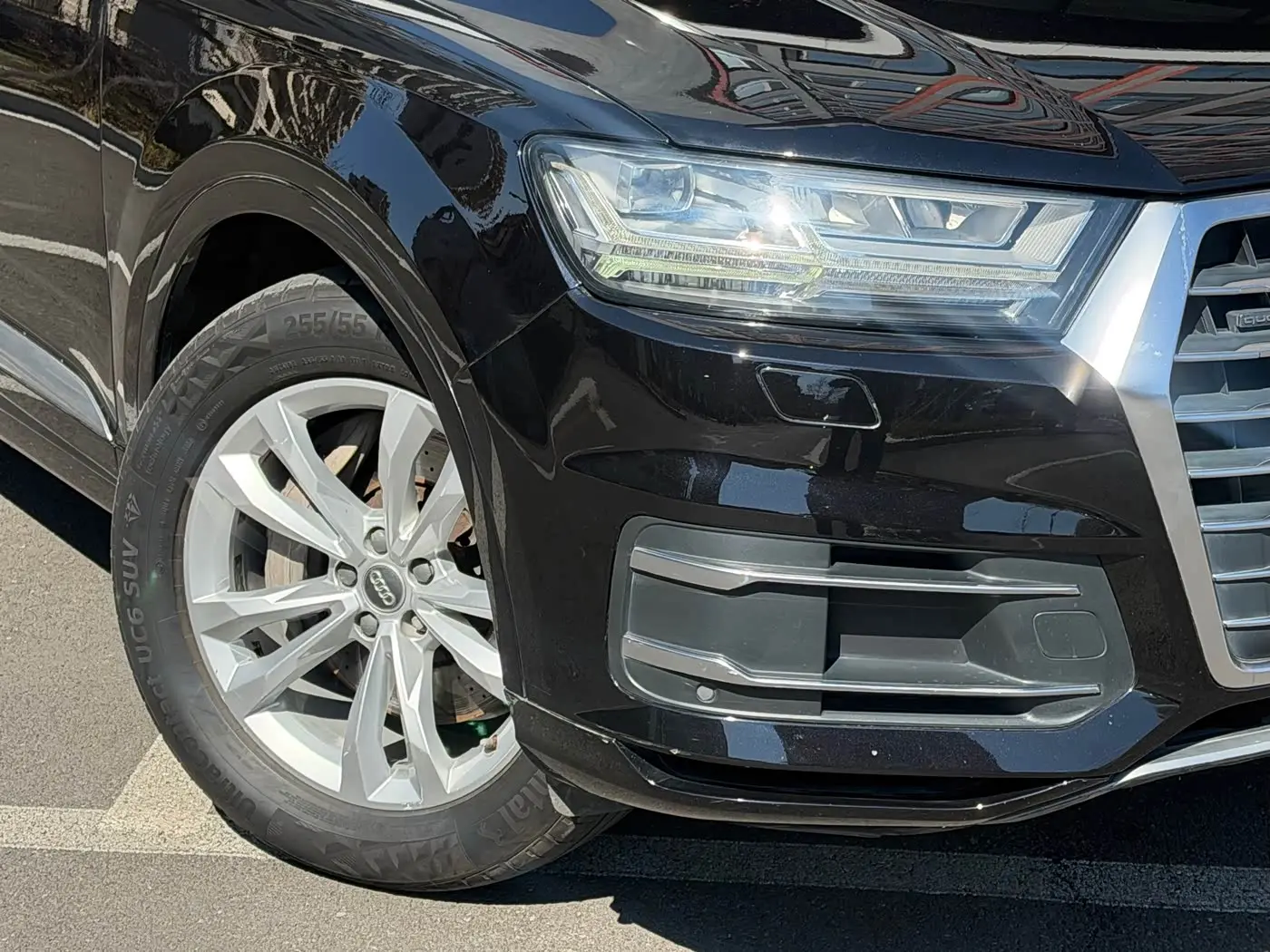 Audi Q7 2016 — Photo 8/18