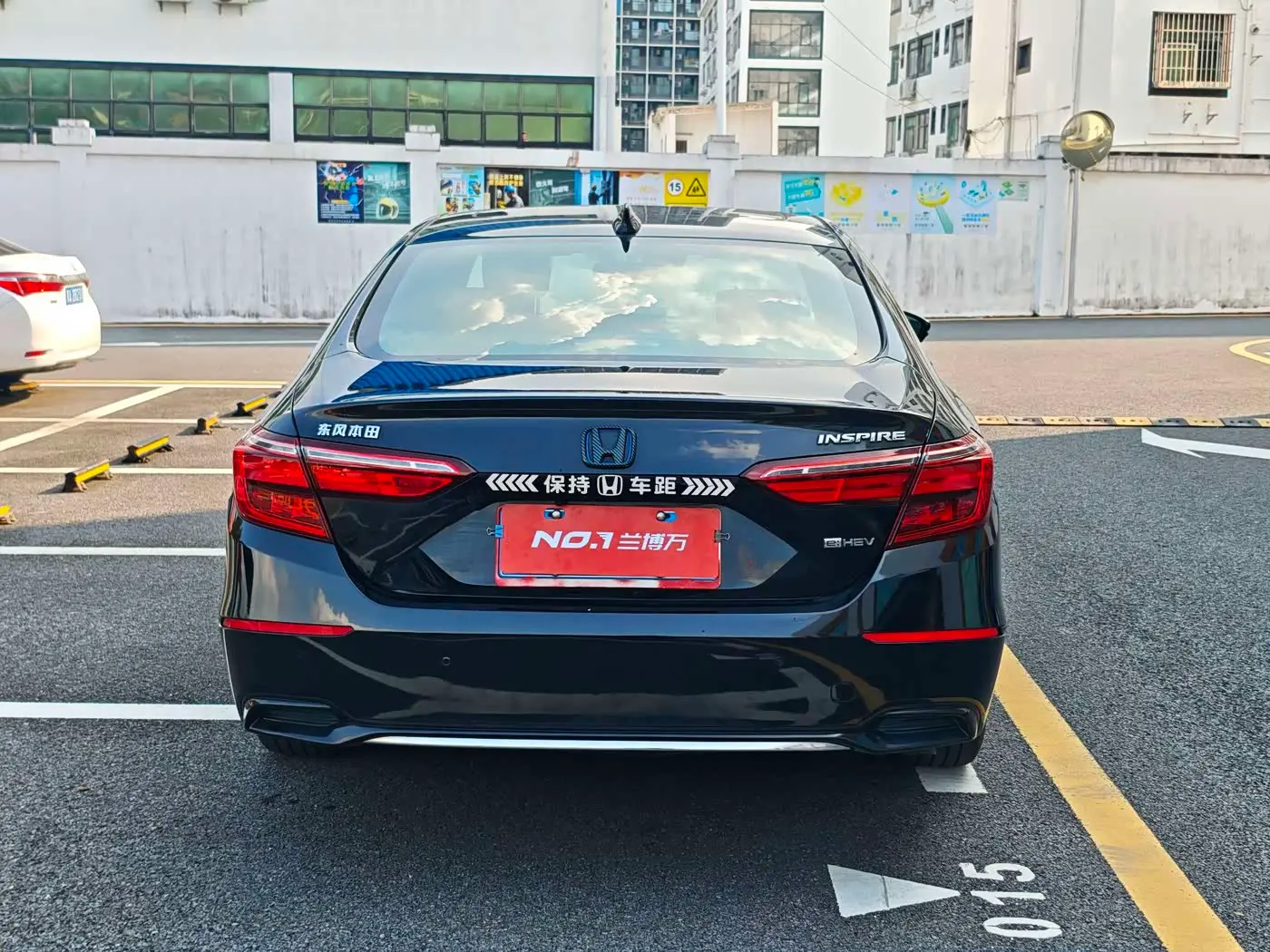 Honda Inspire 2022 — Photo 5/18