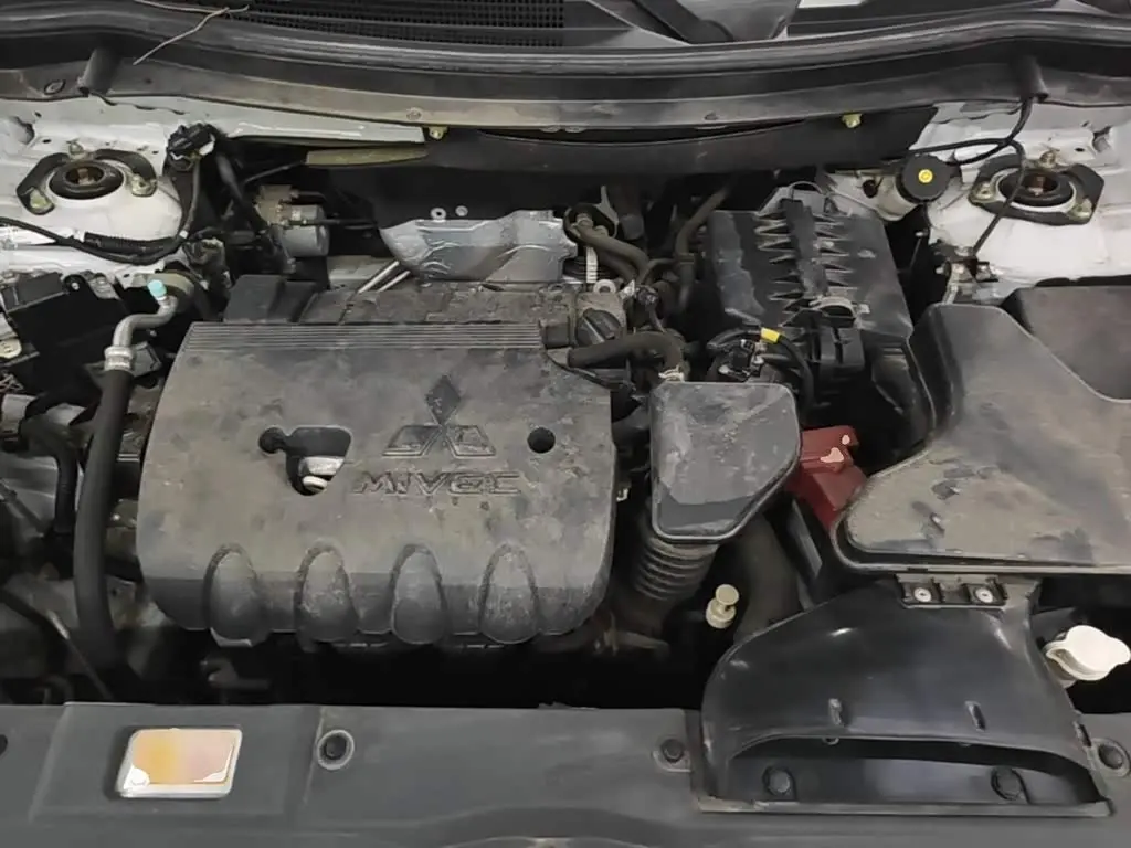 Mitsubishi Outlander 2021 — Photo 20/20