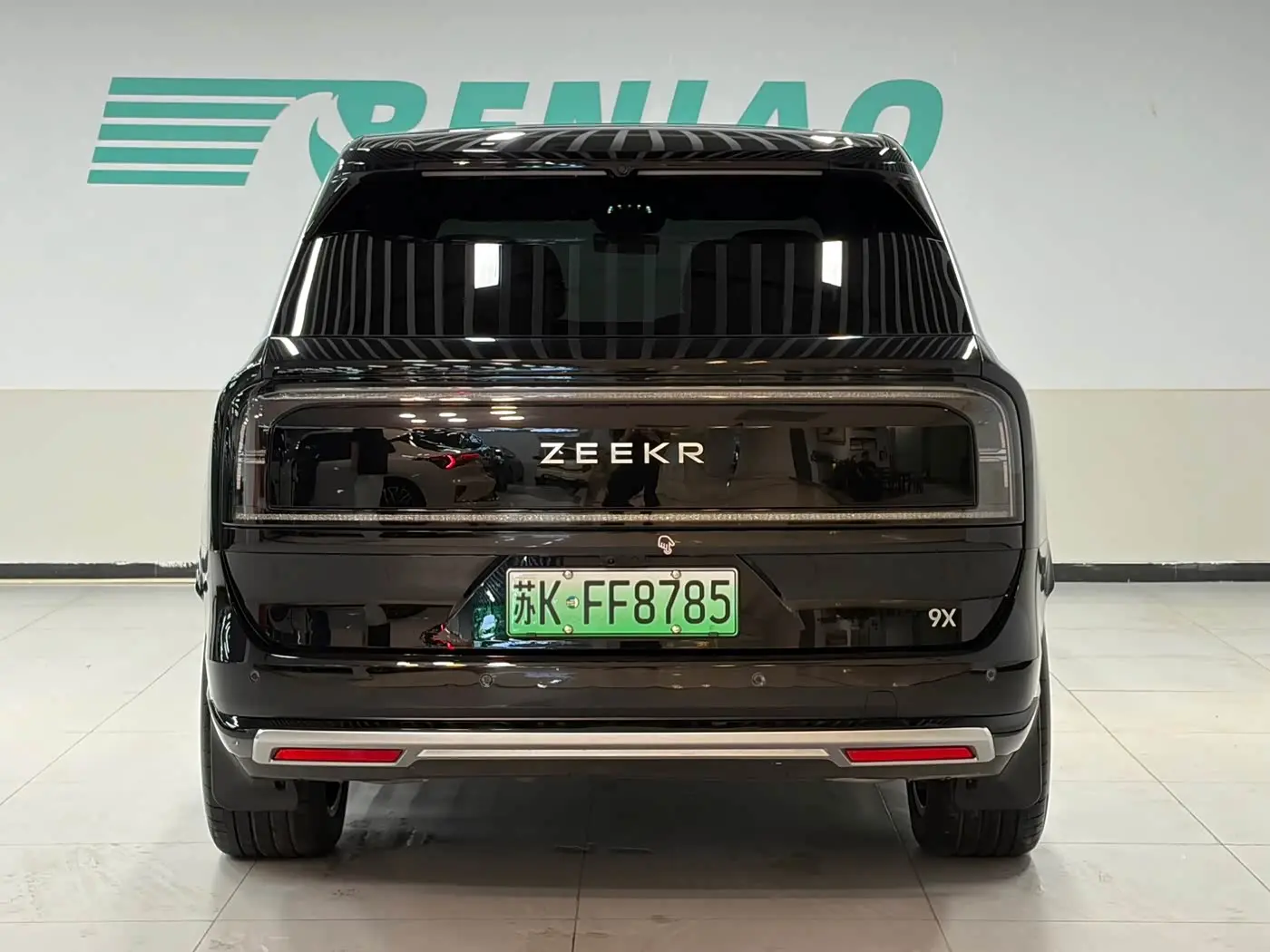 ZEEKR 9X 2026 — Photo 4/18