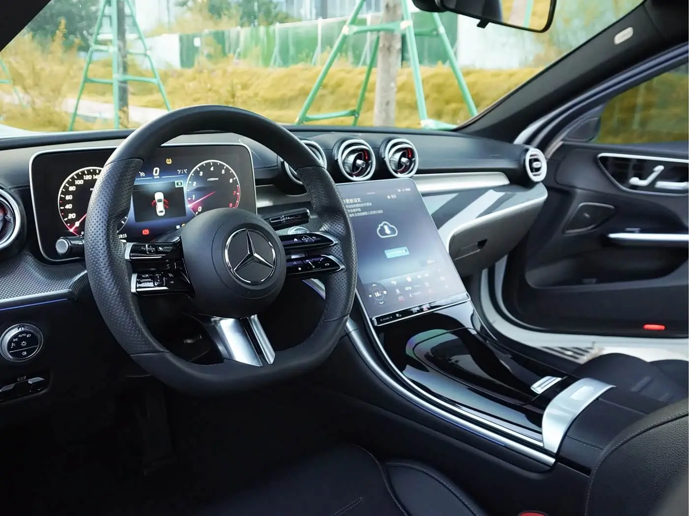 Mercedes-Benz C-Class 2022 — Фото 10/20