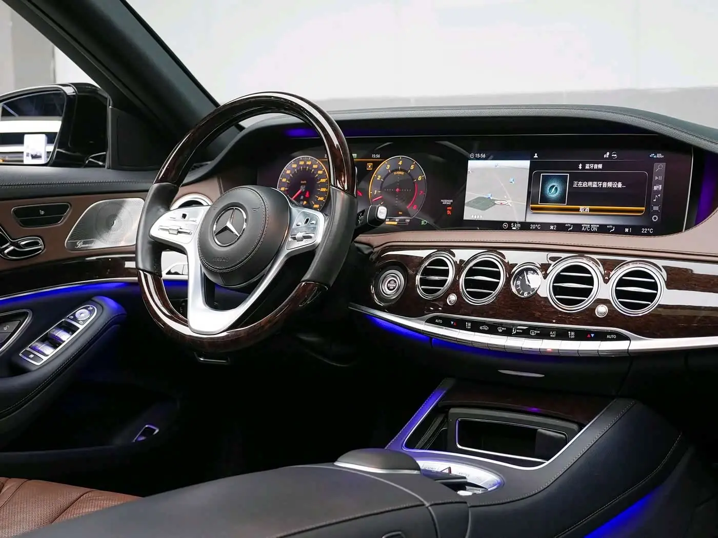 Mercedes-Benz S-Class 2020 — Photo 11/17