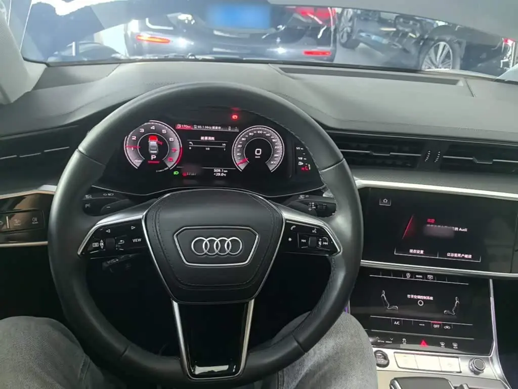 Audi A6L 2023 — Фото 10/20