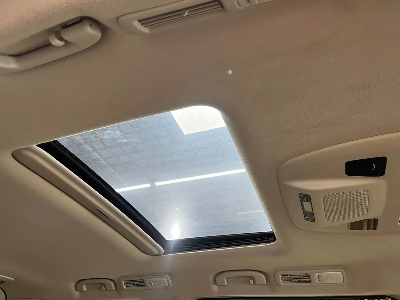Nissan Quest 2015 — Фото 15/15