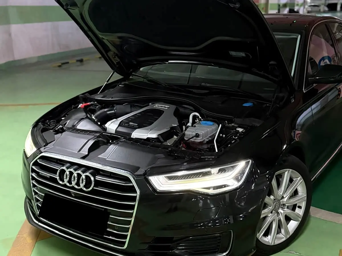 Audi A6L 2016 — Фото 2/20