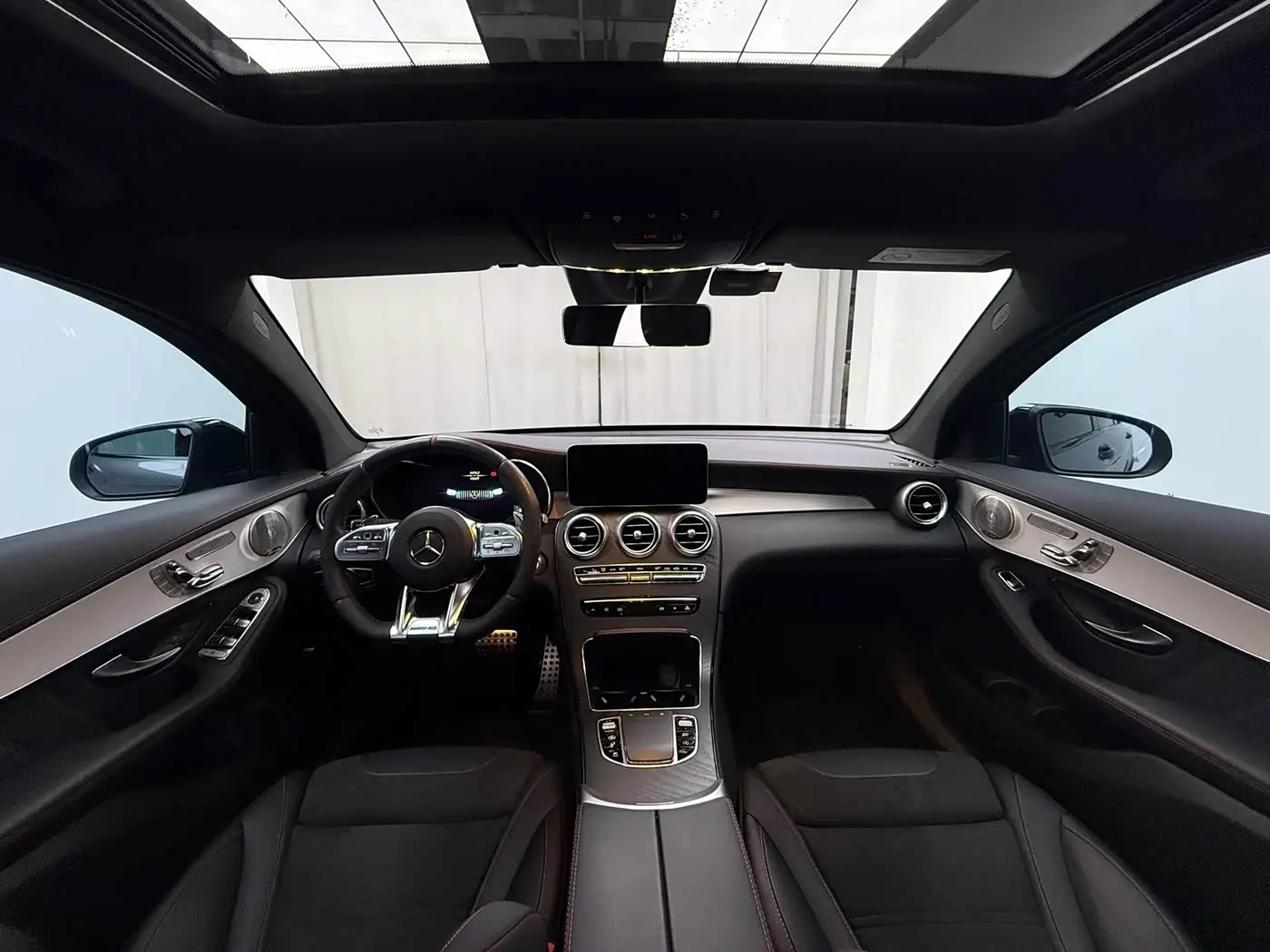 Mercedes-Benz GLC Coupe AMG 2022 — Фото 10/16