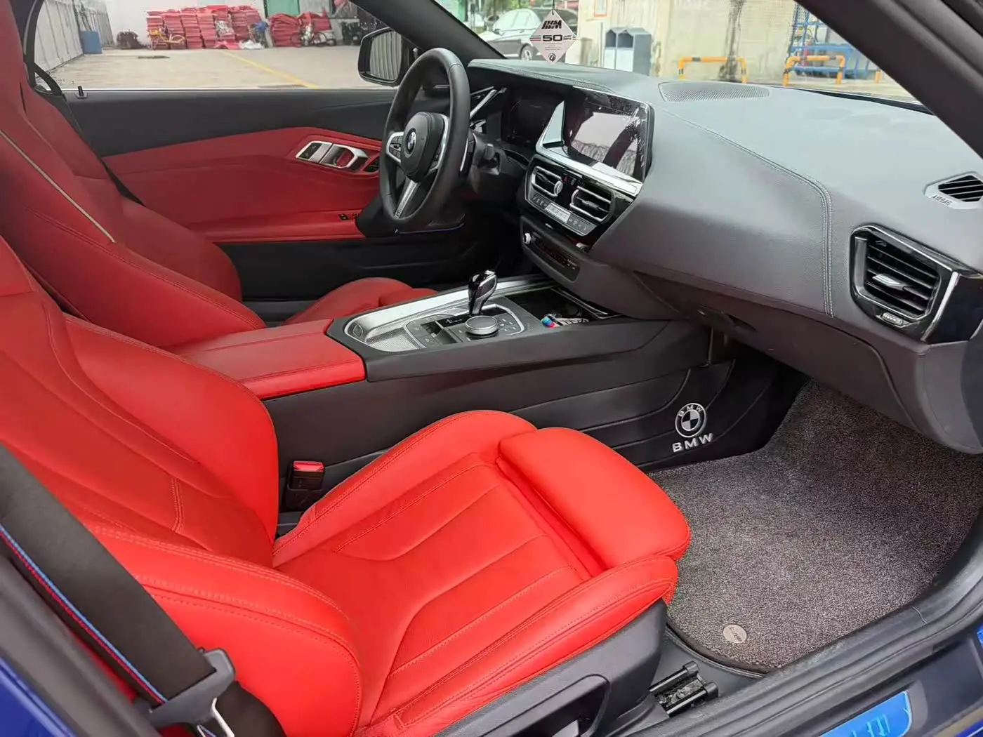 BMW Z4 M40i 2024 — Photo 9/13
