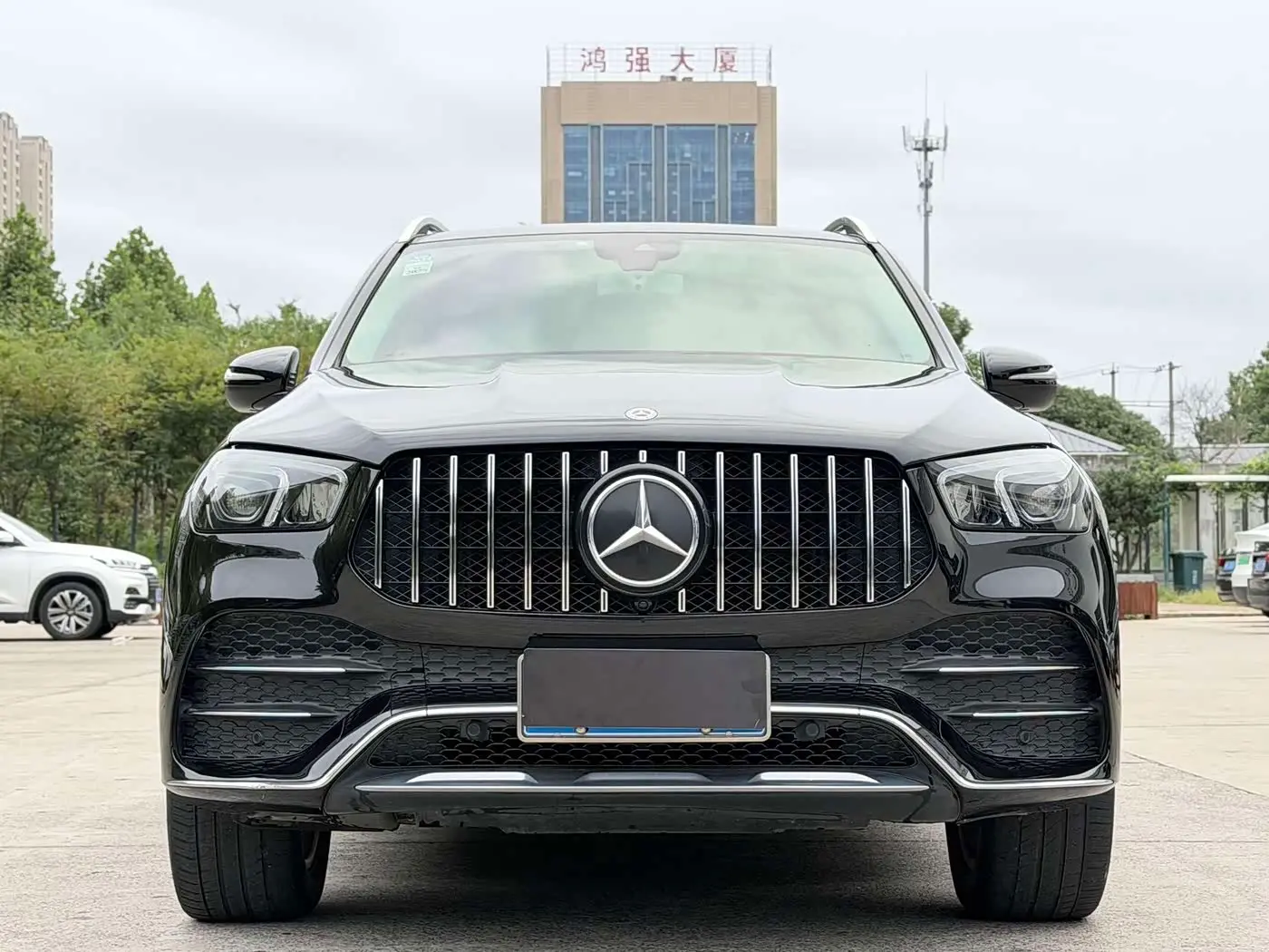 Mercedes-Benz GLE 2020 — Photo 2/9
