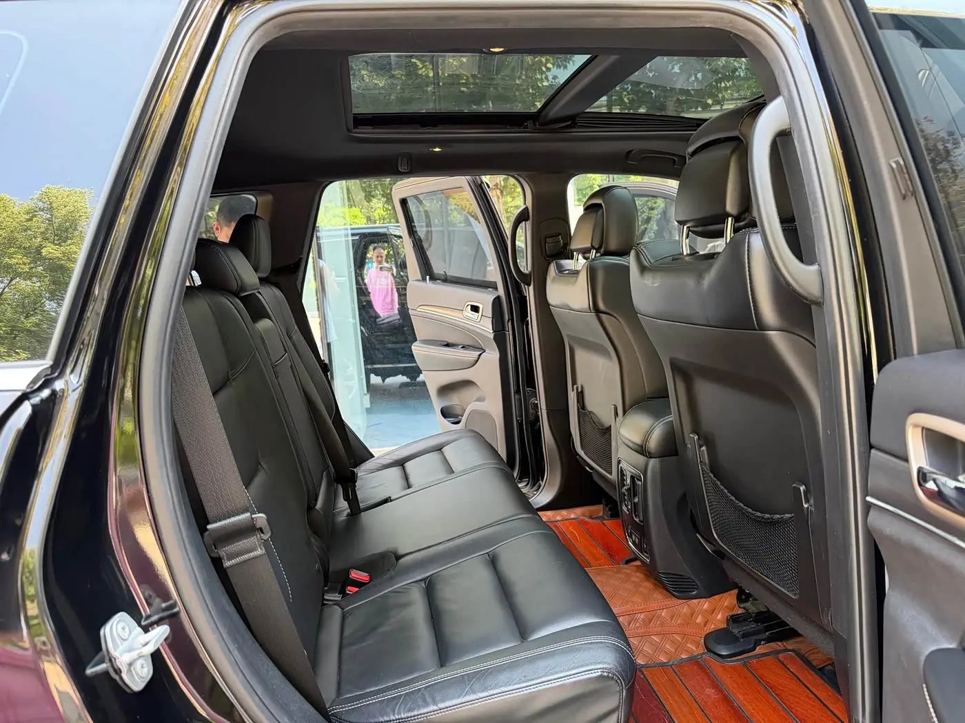 Jeep Grand Cherokee 2017 — Photo 11/18