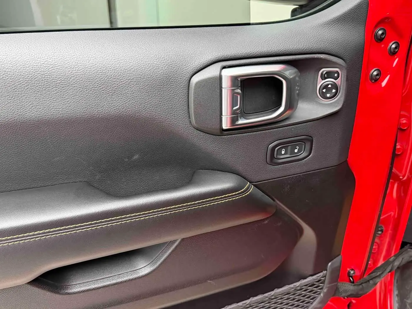 Jeep Wrangler 2024 — Photo 6/20