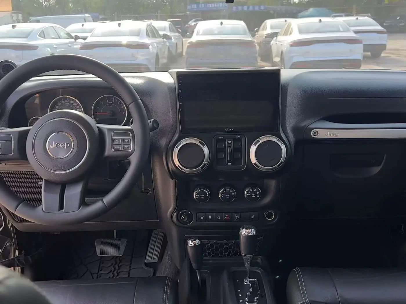 Jeep Wrangler 2012 — Photo 11/13