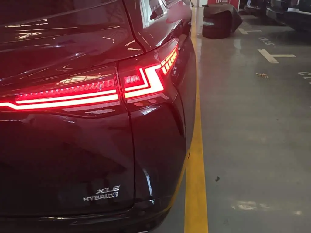 Toyota Sienna 2022 — Photo 8/20