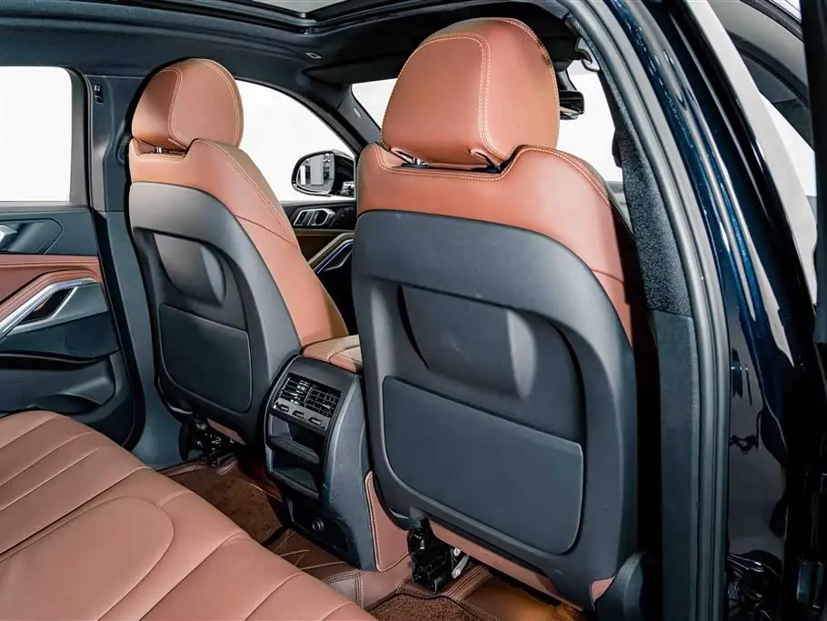 BMW X6 2023 — Фото 19/20