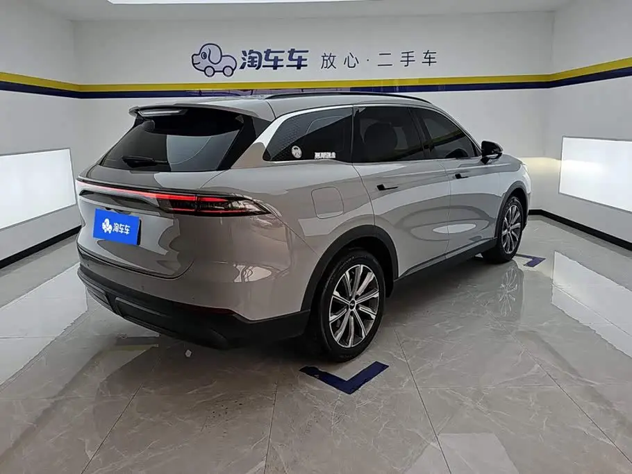 Chery Fengyun Fengyun T9 2025 — Photo 3/16