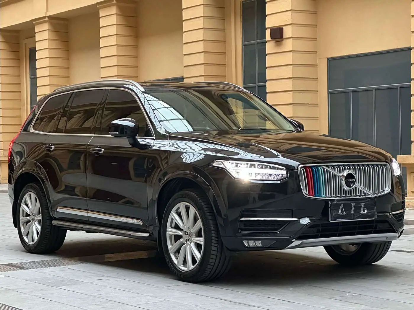 Volvo XC90 2019 — Photo 3/20