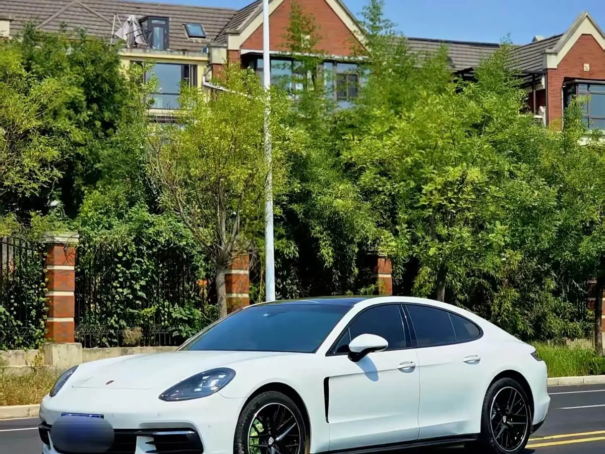 Porsche Panamera, 2021