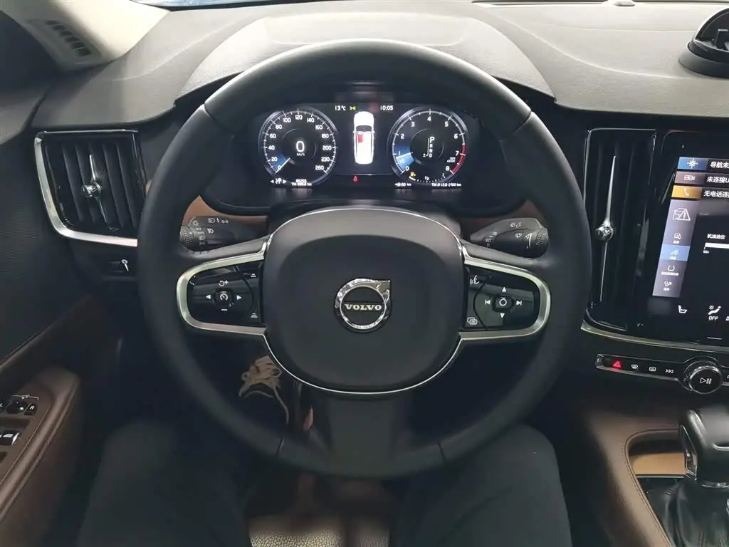 Volvo S90 2020 — Фото 11/20