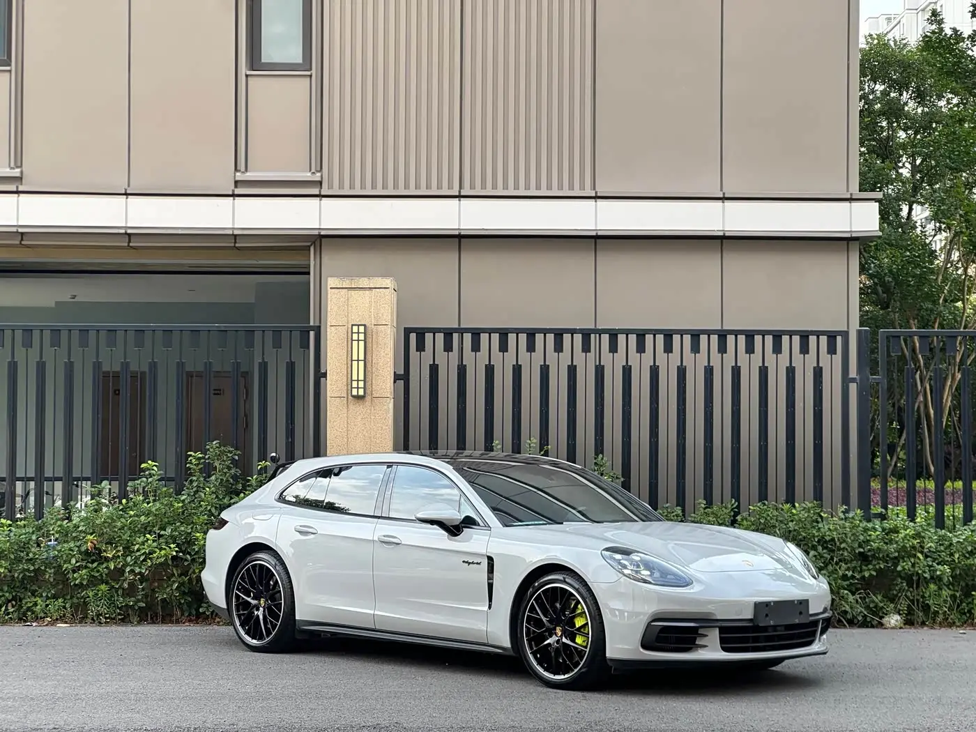 Porsche Panamera New Energy 2019 — Şəkil 3/19