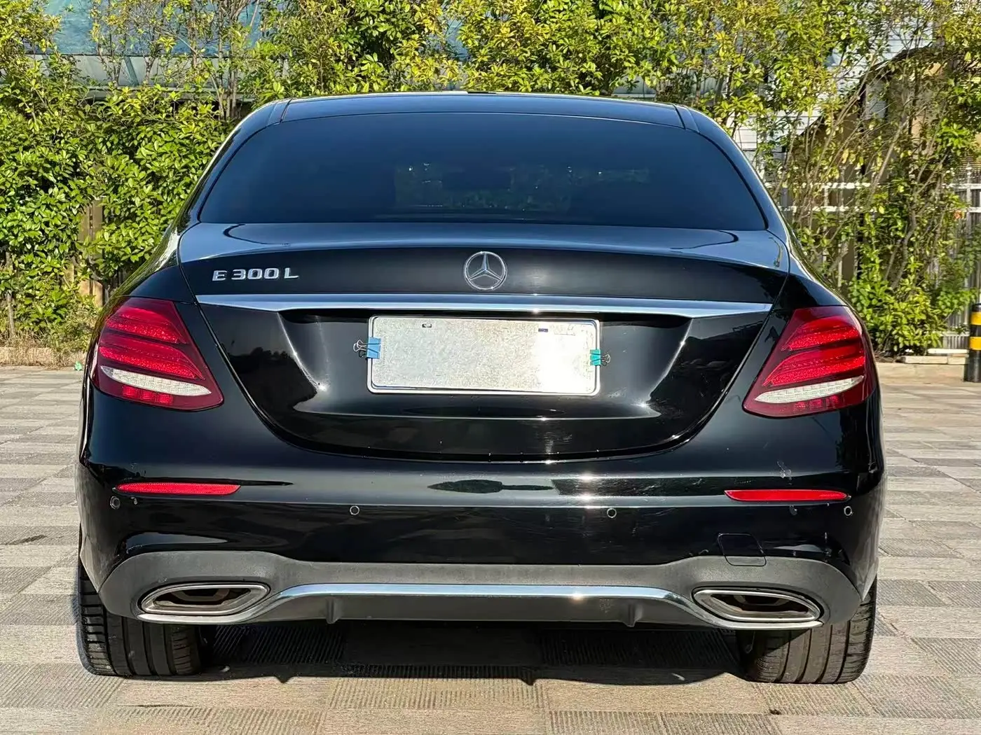 Mercedes-Benz E-Class 2019 — Photo 8/10